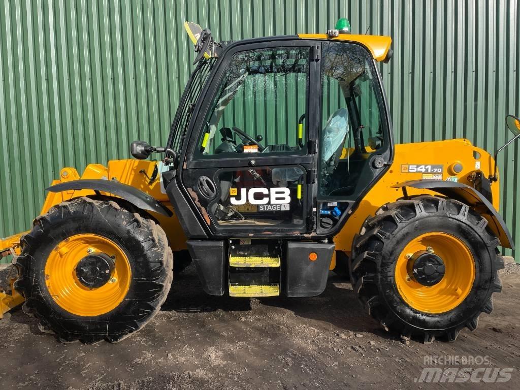 JCB 541-70 Teleskopické manipulátory