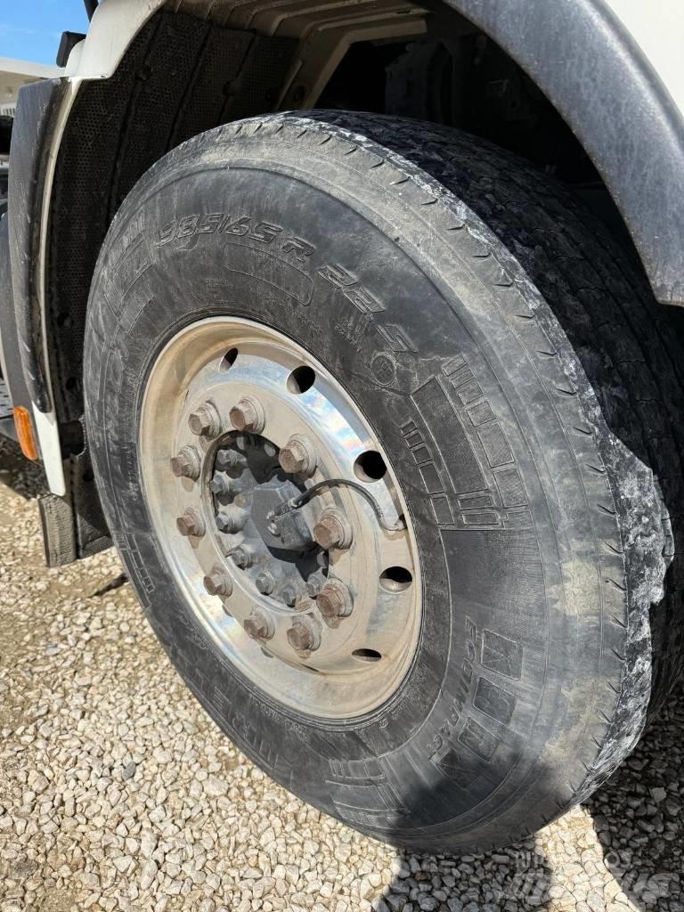 Iveco Stralis 460 Tahače