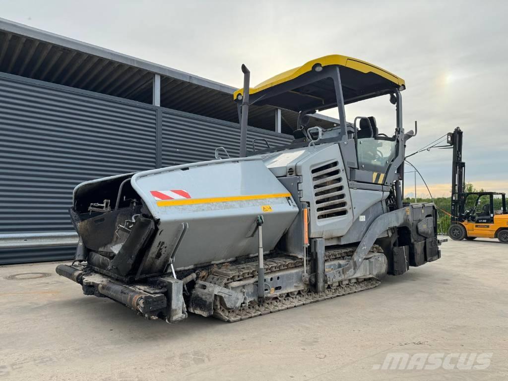 Vögele SUPER 1900-3I Finišery