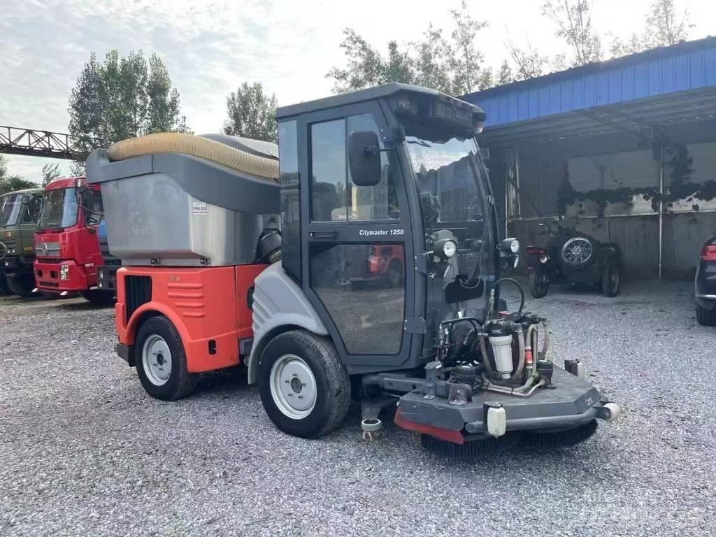 Hako Citymaster 1250 Zametací stroje
