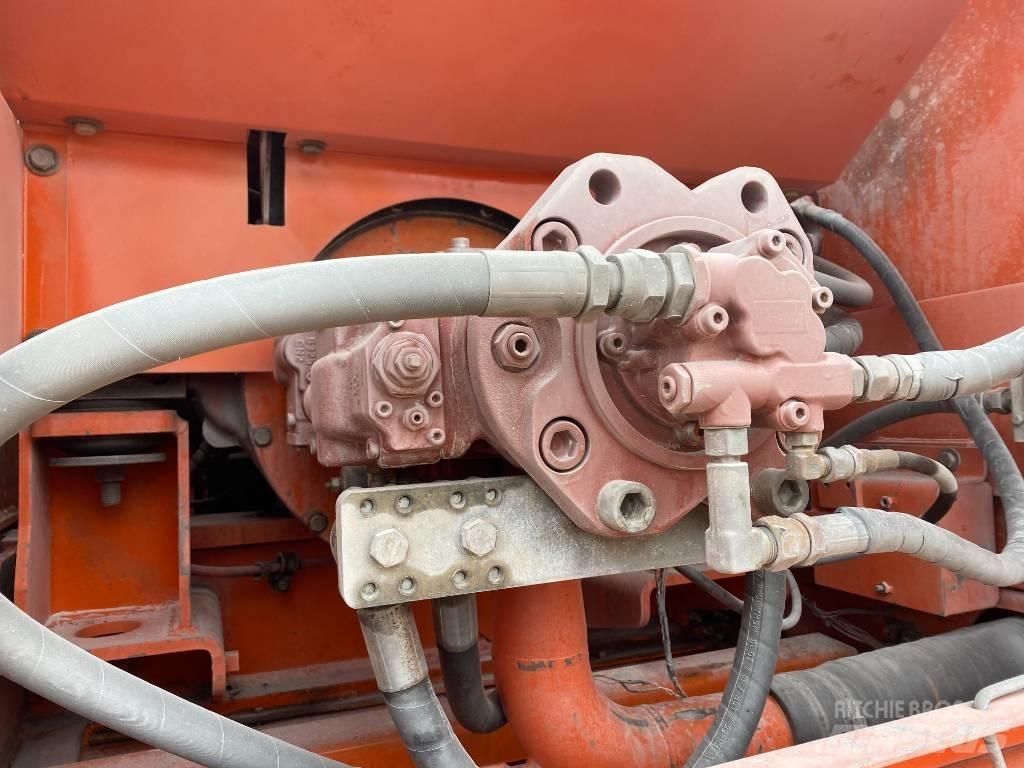 Doosan DH300-7 Pásová rýpadla