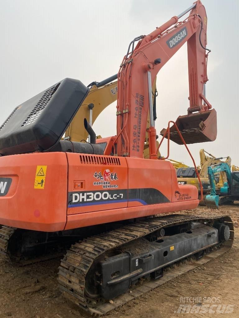 Doosan DH300-7 Pásová rýpadla