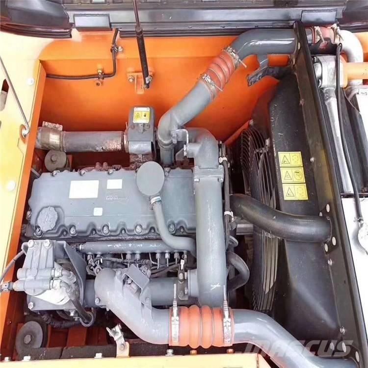 Doosan dx225 Pásová rýpadla