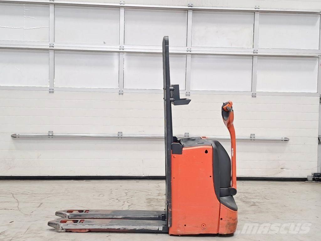 Linde T16L Nízkozdvižný vozík