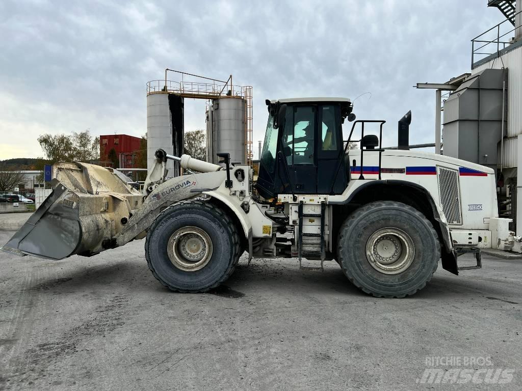 CAT 966 H Kolové nakladače
