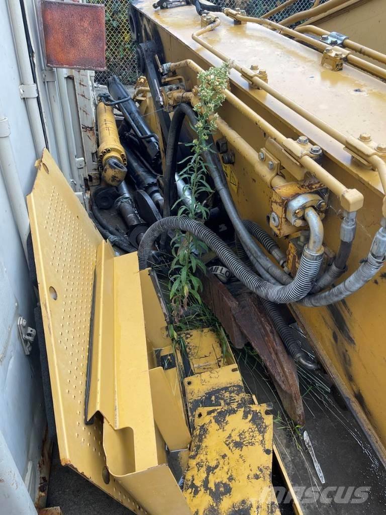 CAT 328 D LCR Pásová rýpadla