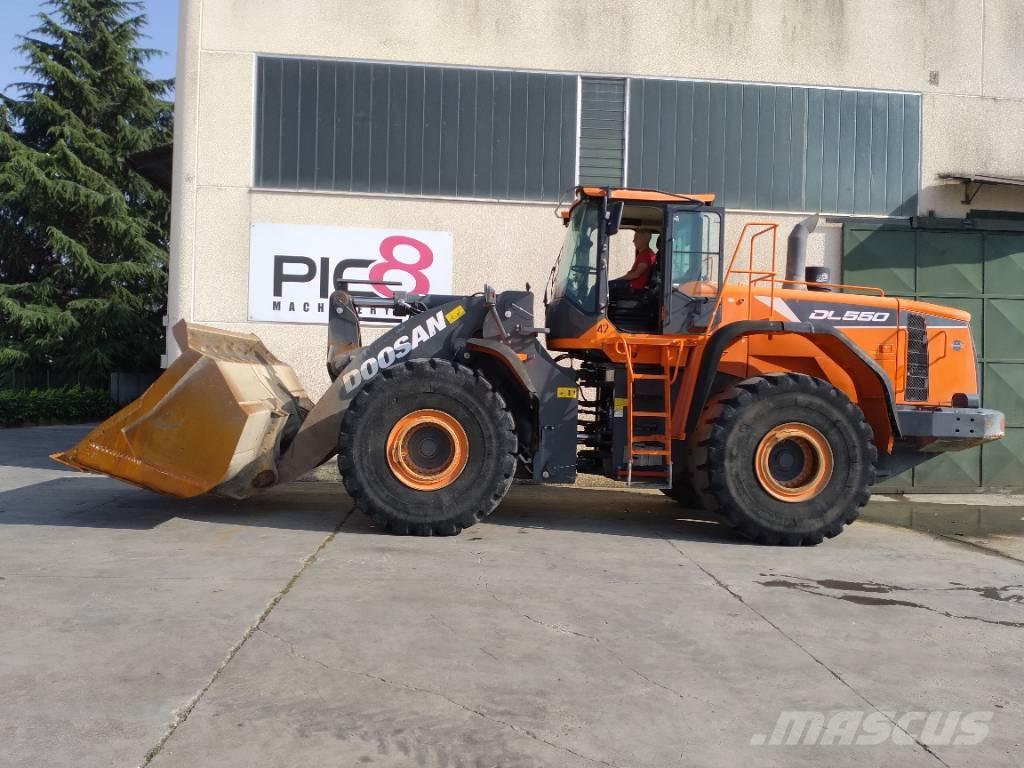 Develon DL 550-5 Kolové nakladače