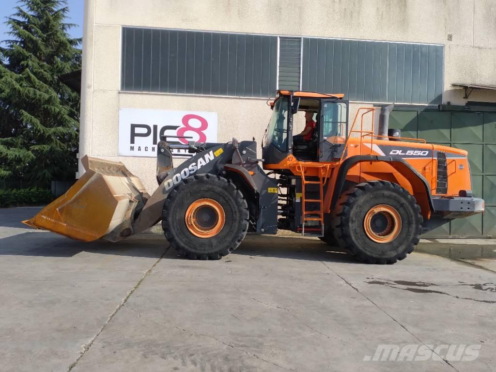 Develon DL 550-5 Kolové nakladače