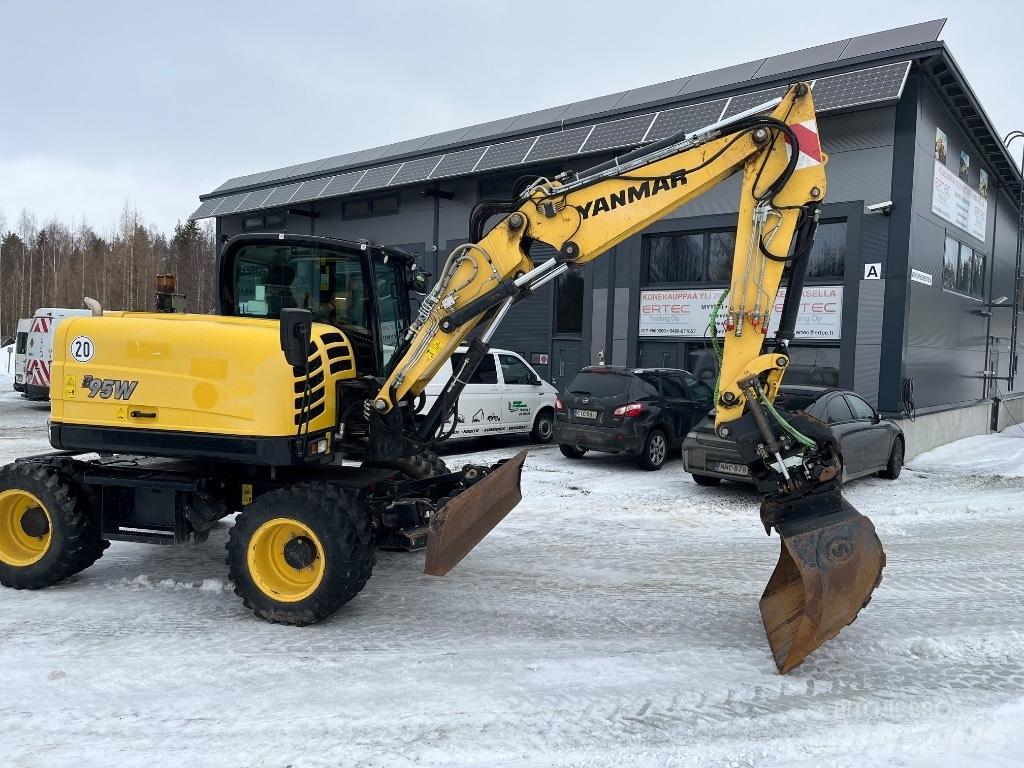 Yanmar B 95 W Kolová rýpadla