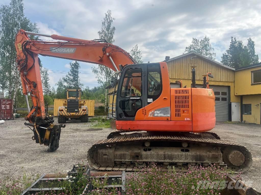 Doosan DX 235 LCR Pásová rýpadla