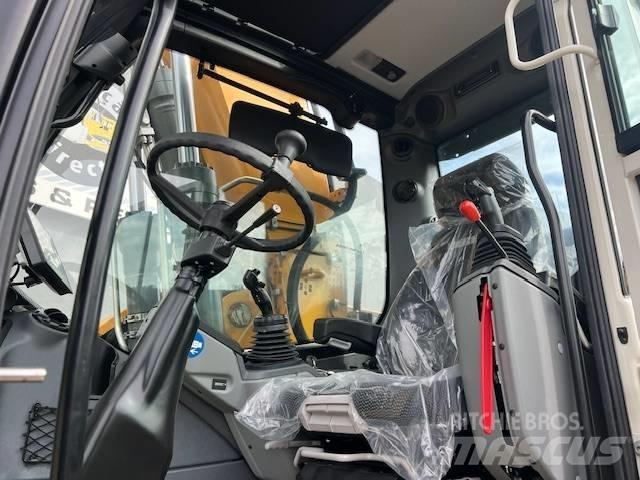 Liebherr 916 Kolová rýpadla