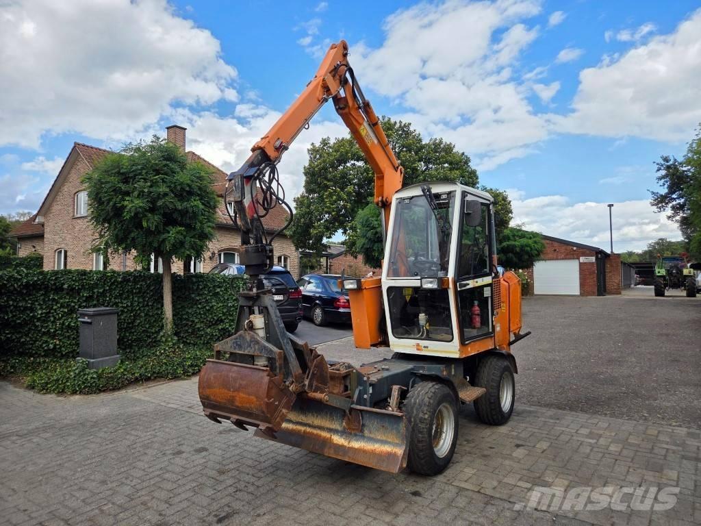 Boki 4551 Kolová rýpadla