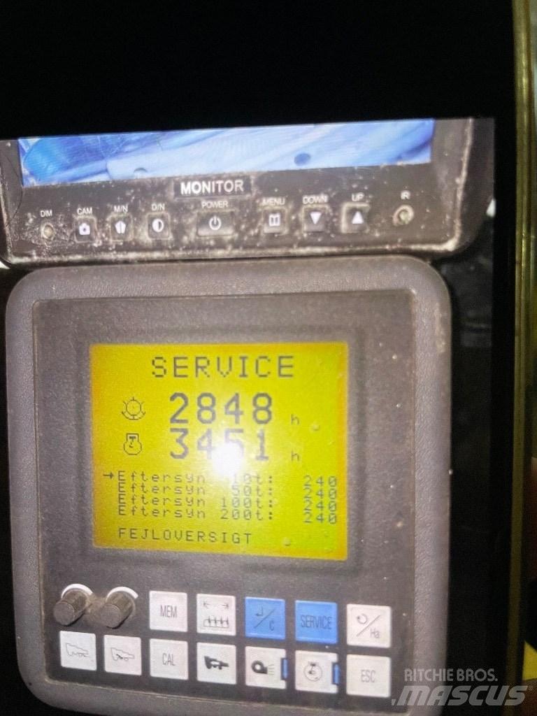 New Holland TX 66 Sklízecí mlátičky