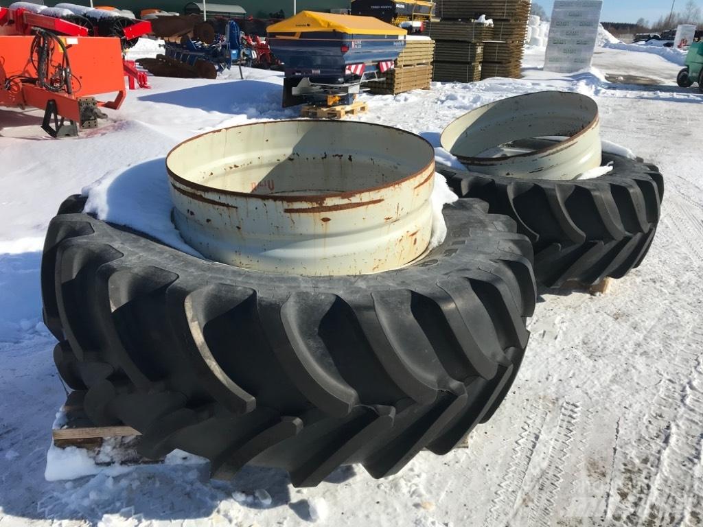 Firestone 620/70R42 Pneumatiky, kola a ráfky