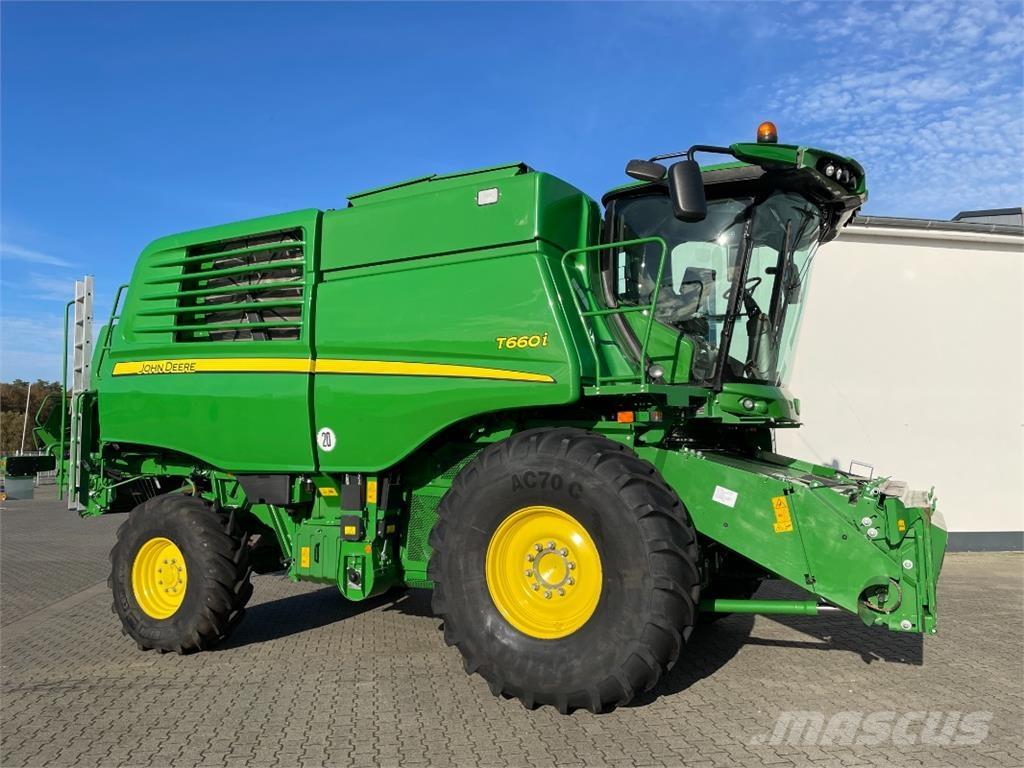John Deere T660 i Sklízecí mlátičky
