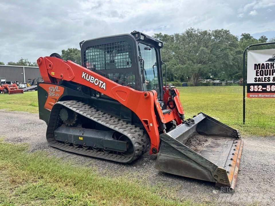 Kubota SVL 95-2 S Smykem řízené nakladače