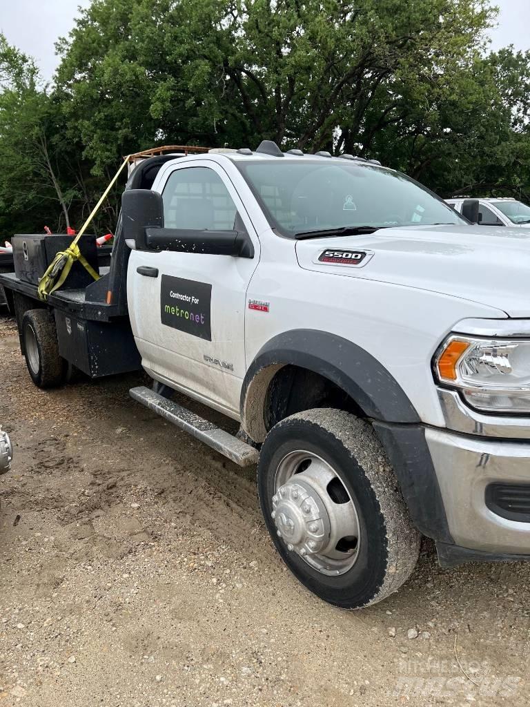 RAM 5500 Valníky/Sklápěcí bočnice