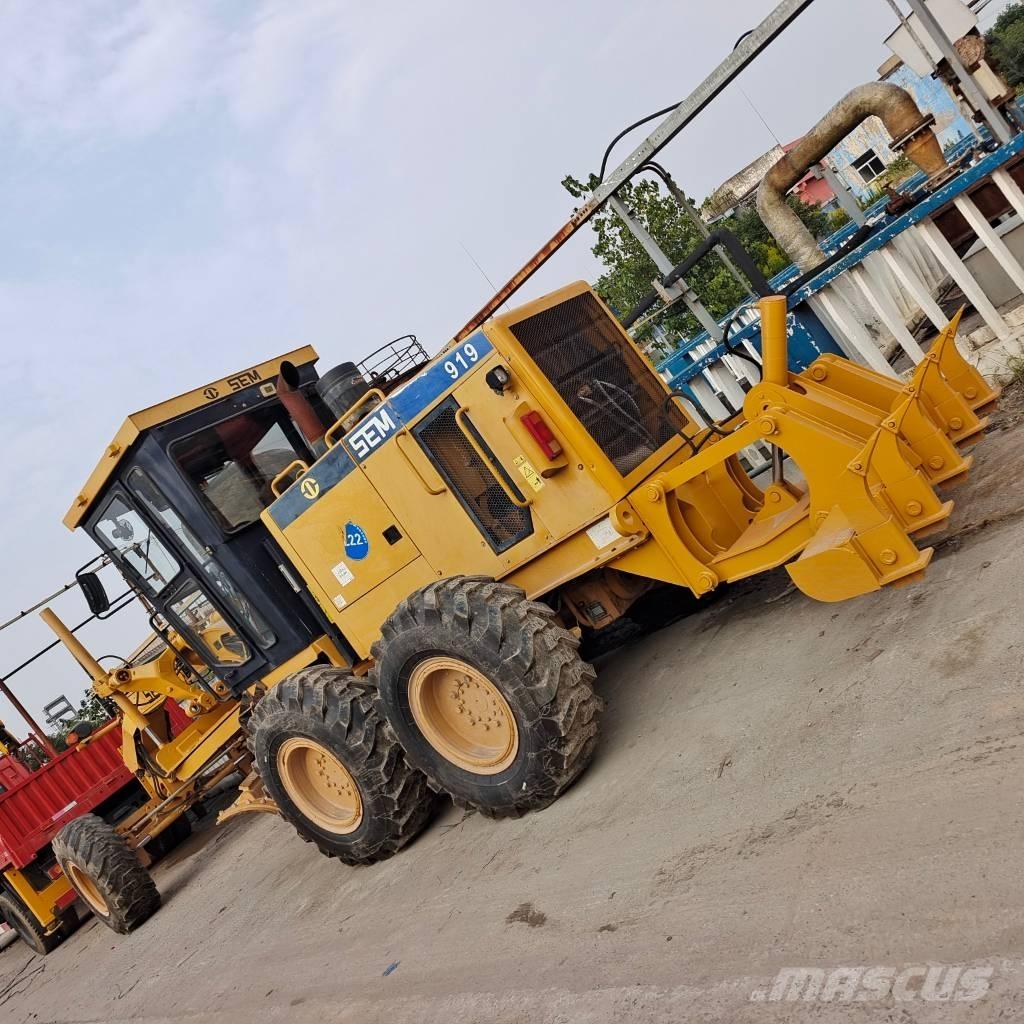 SEM 919 Grejdry