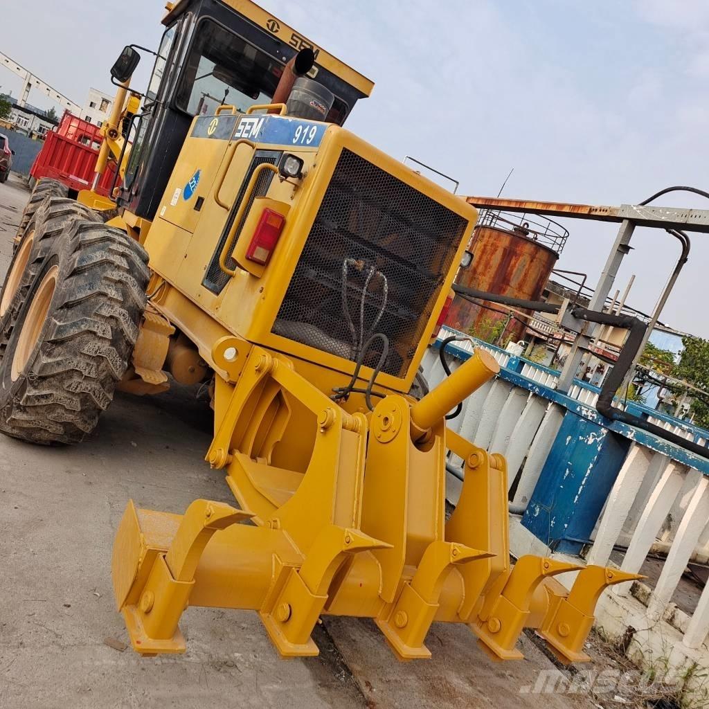 SEM 919 Grejdry