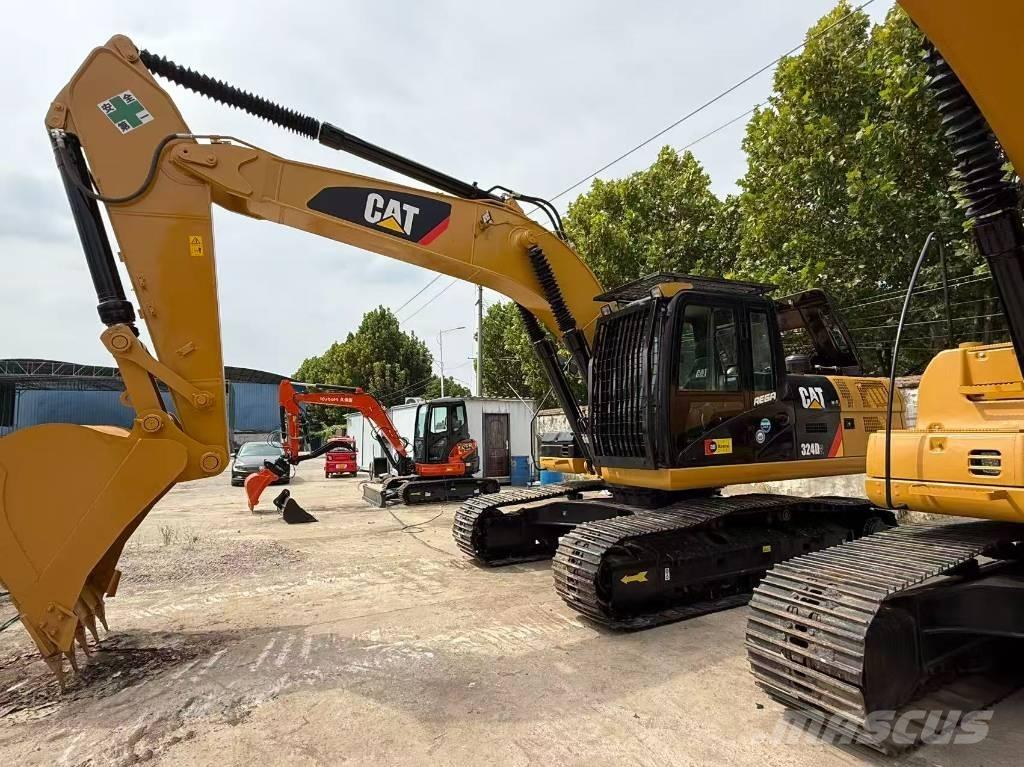 CAT 324 Pásová rýpadla