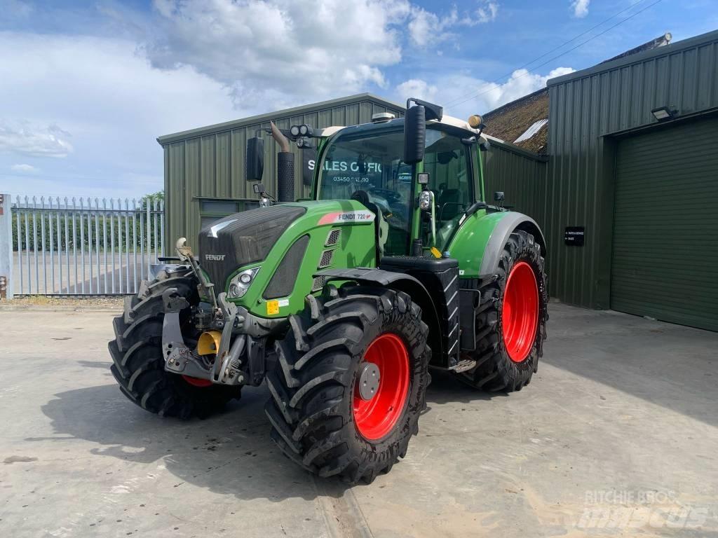 Fendt 720 Profi Traktory