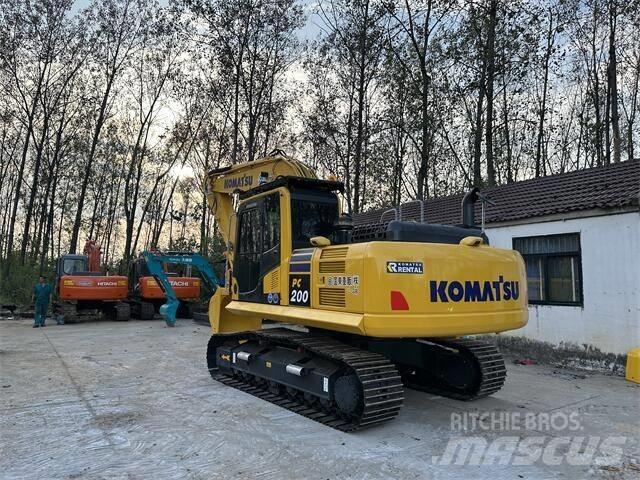 Komatsu PC200-8 Pásová rýpadla
