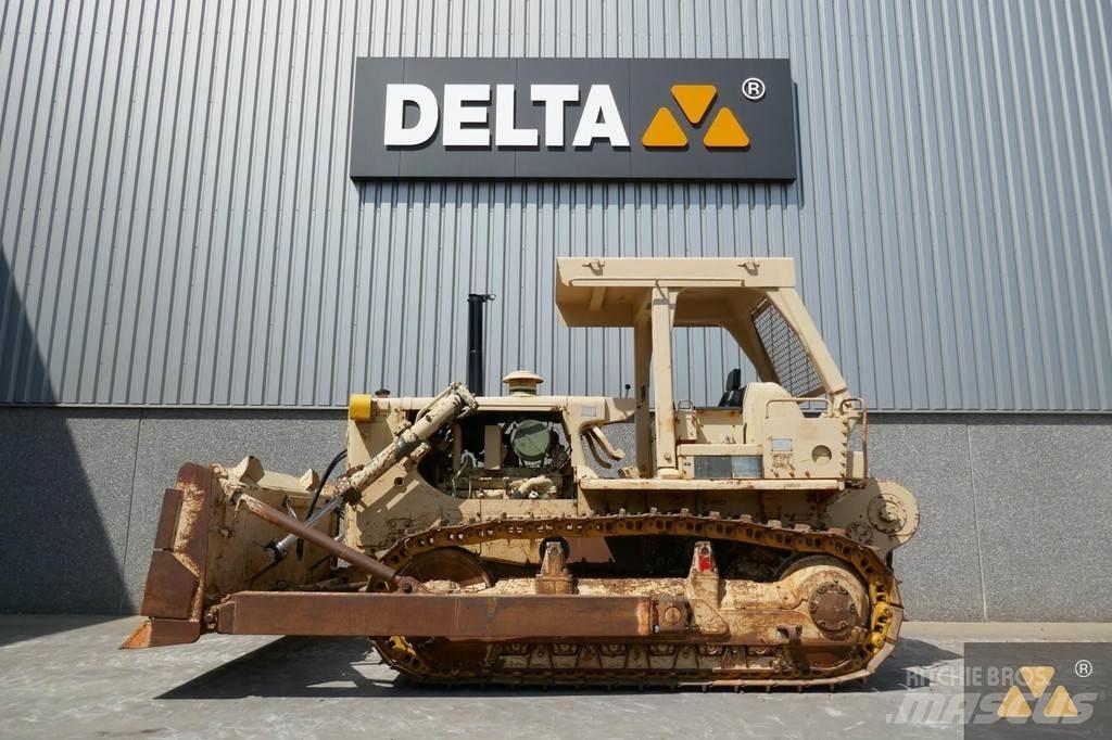 CAT D7G Ex-army Pásové dozery