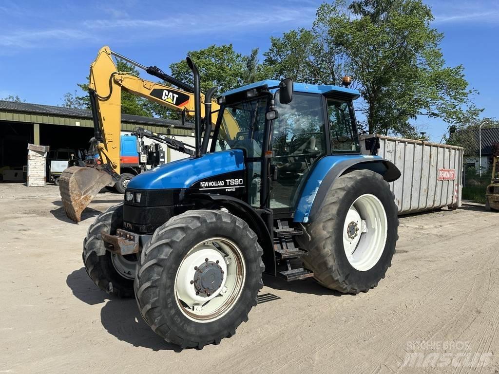 New Holland TS 90 Traktory