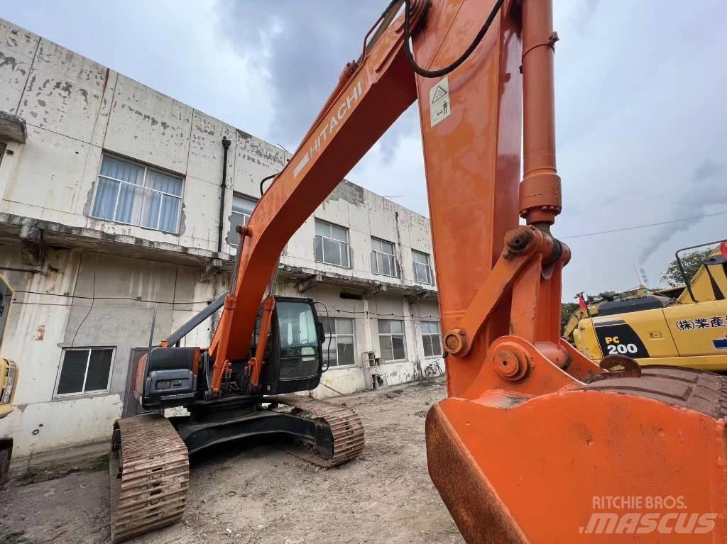 Hitachi ZX 240-3 Pásová rýpadla