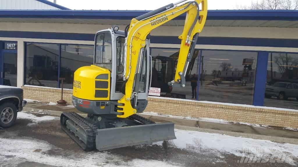 Wacker Neuson EZ38 Pásová rýpadla