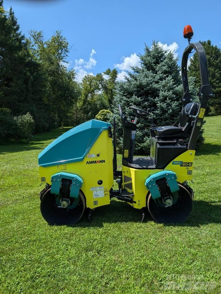 Ammann ARX20-2 Tandemové válce