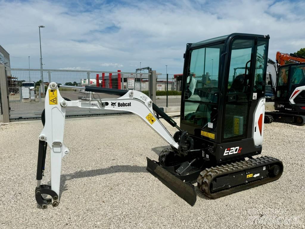 Bobcat E 20z Mini rýpadla < 7t