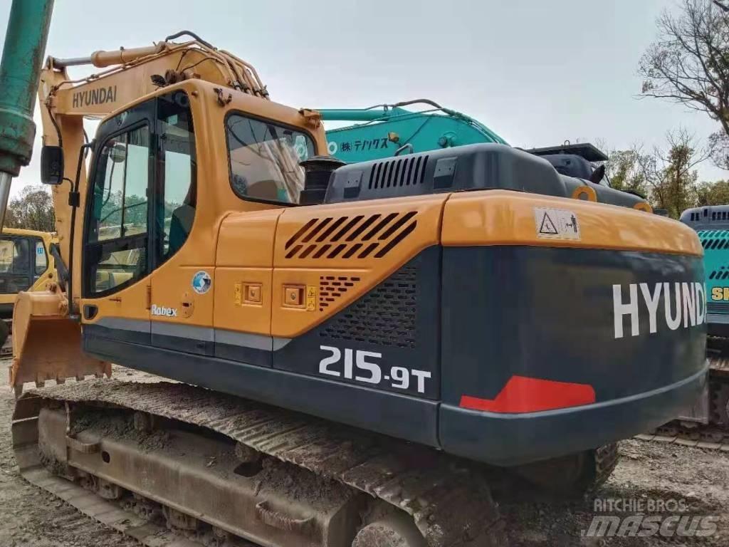 Hyundai R215-9T Kolová rýpadla