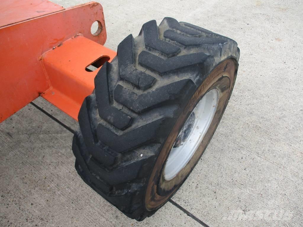 JLG 460SJ (867) Teleskopické plošiny