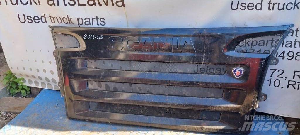 Scania 94 D.   1880736 Kabiny a interiér