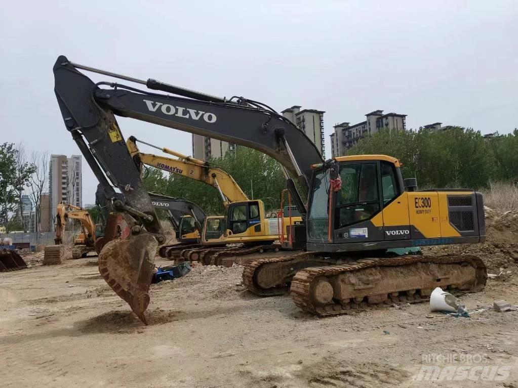 Volvo EC 300 Pásová rýpadla