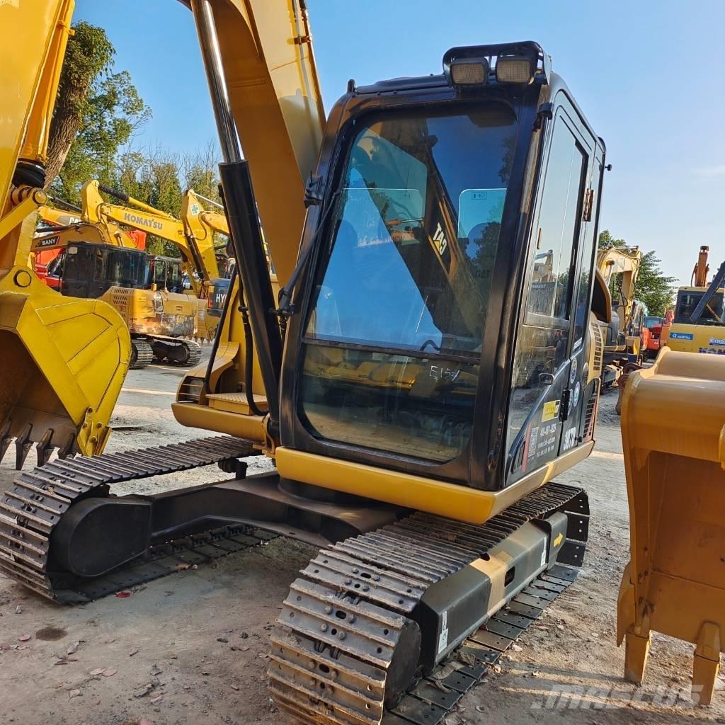 CAT 307 D Midi rýpadla 7t - 12t