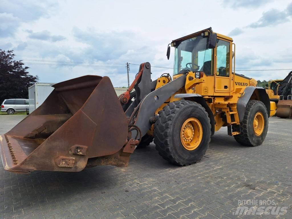 Volvo L 90 E Kolové nakladače