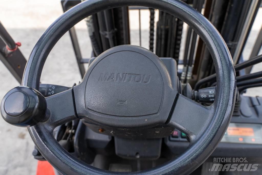 Manitou MI 30 D Dieselové vozíky