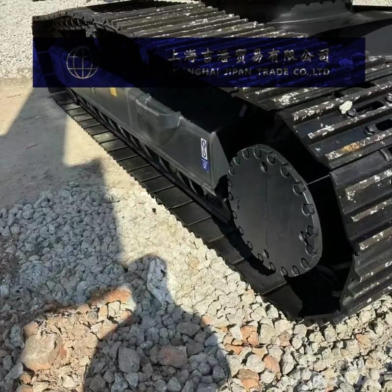 Komatsu PC 360 Pásová rýpadla