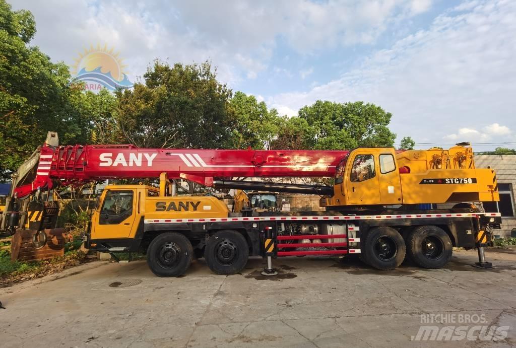 Sany STC 750 Univerzální terénní jeřáby