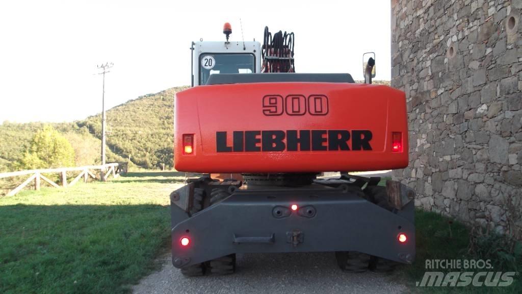 Liebherr A 900 C Kolová rýpadla