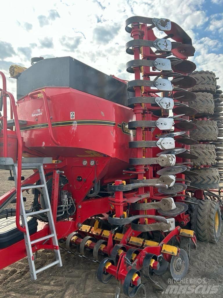 Väderstad Spirit800S Mechanické secí stroje