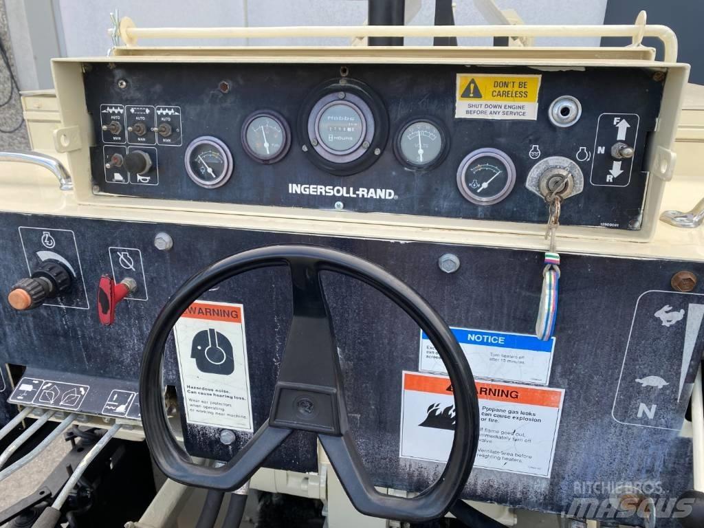 Ingersoll Rand 340T Finišery
