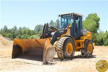 DEERE 524K Kolové nakladače