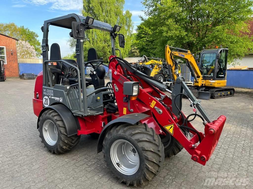 Wacker Neuson WL 20 Kolové nakladače