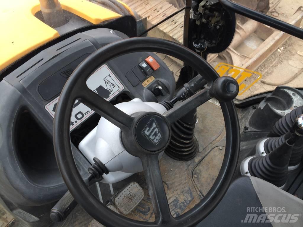 JCB 3CX Rýpadlo-nakladače