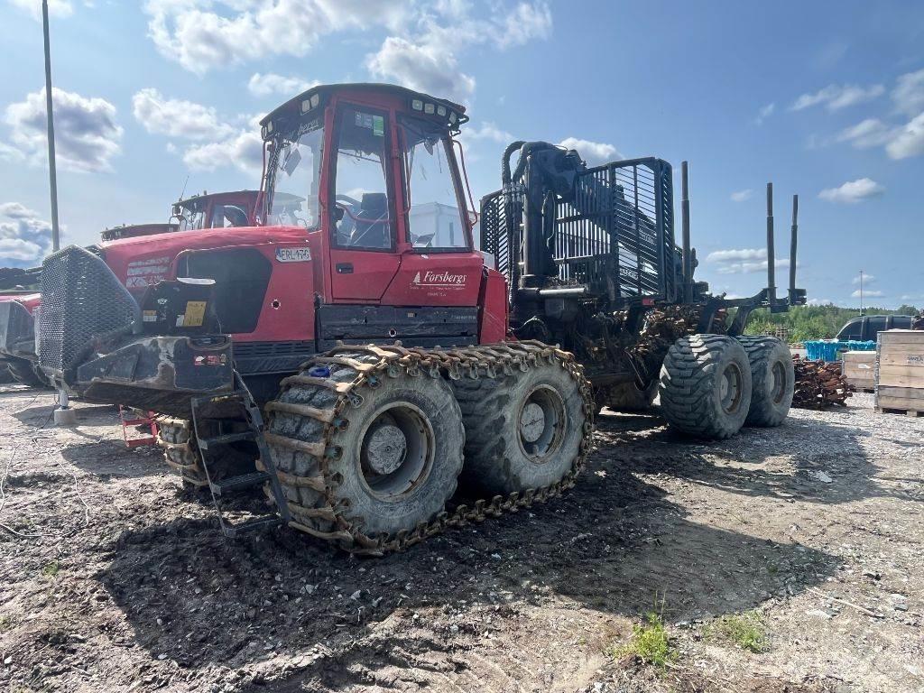 Komatsu 895 Vyvážecí traktory