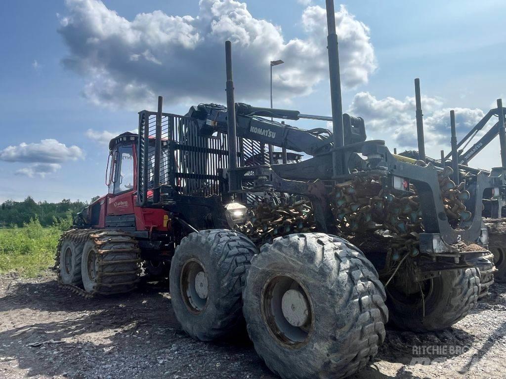 Komatsu 895 Vyvážecí traktory
