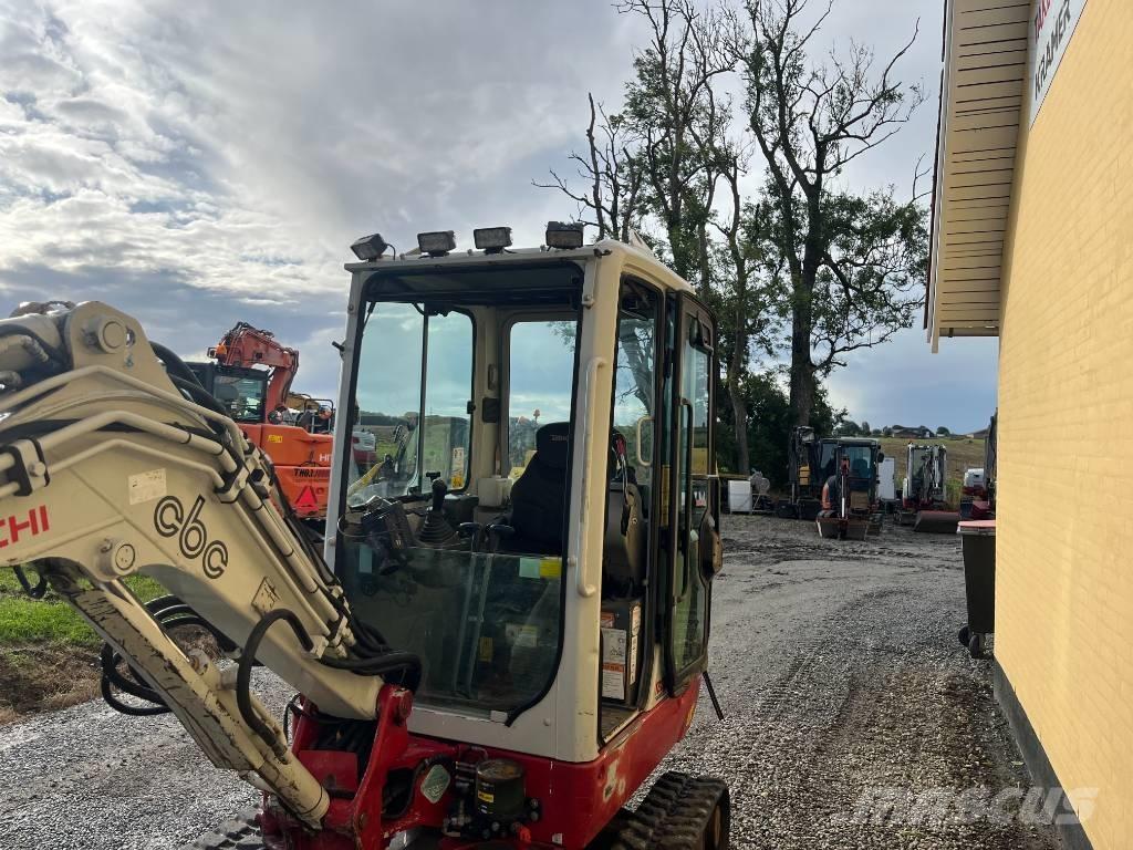 Takeuchi TB 225 Mini rýpadla < 7t